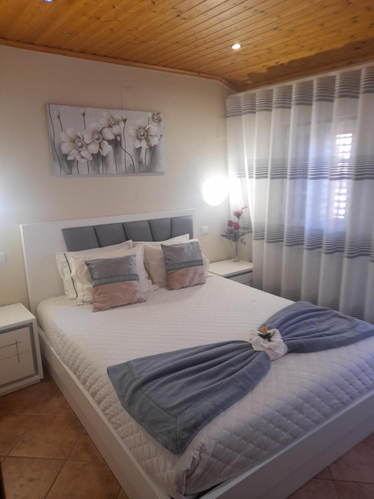 Casa Pelourinho Apartman Gouveia  Szoba fotó